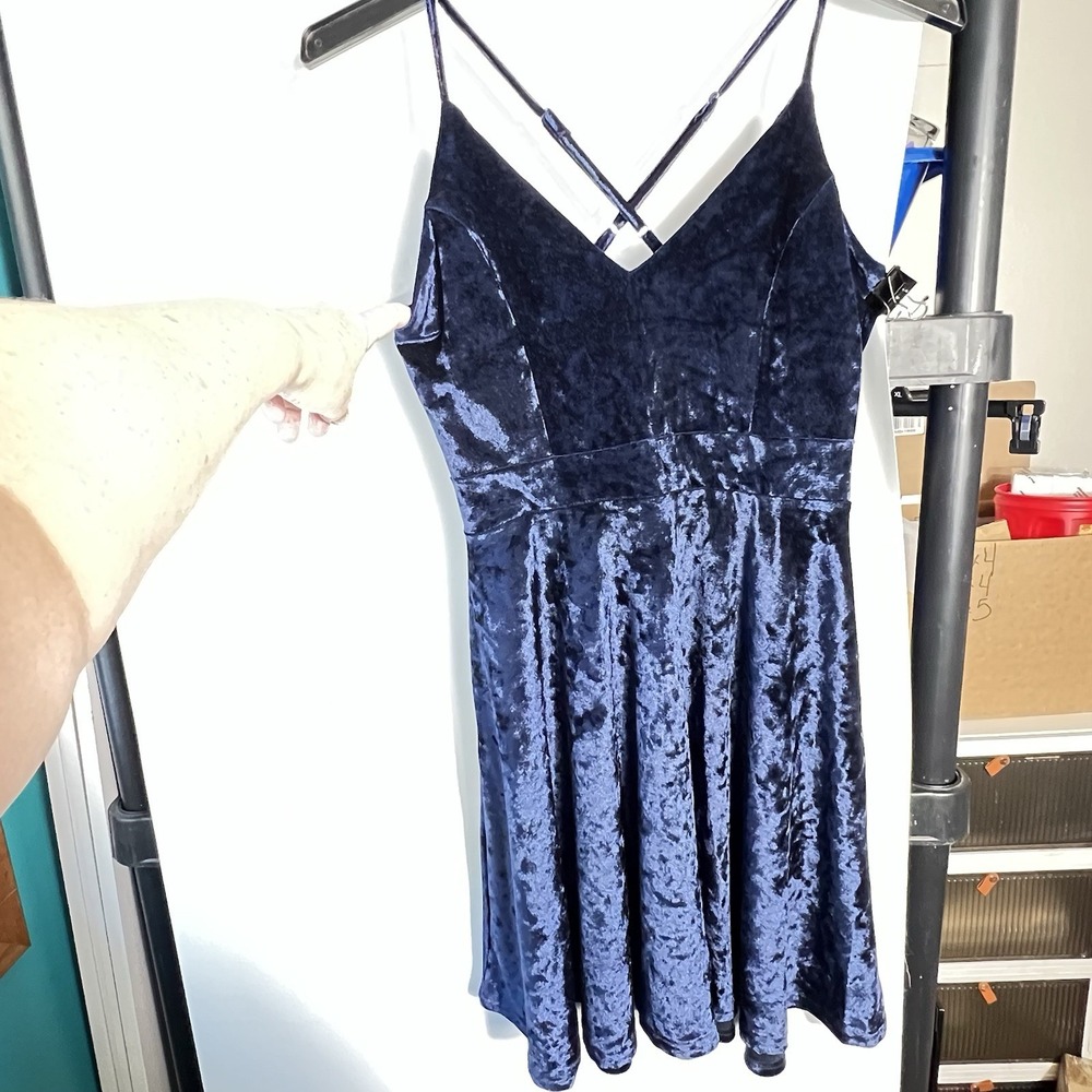 R. Vivimos Crushed Velvet Skater Dress Womens Size M Blue Strappy VGC - Picture 3 of 6